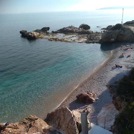 Il Casotto Del Nonno Apartment Ventimiglia Luaran gambar