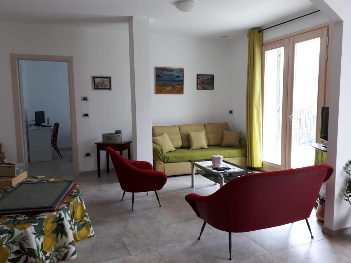 Il Casotto Del Nonno Apartment Ventimiglia Luaran gambar