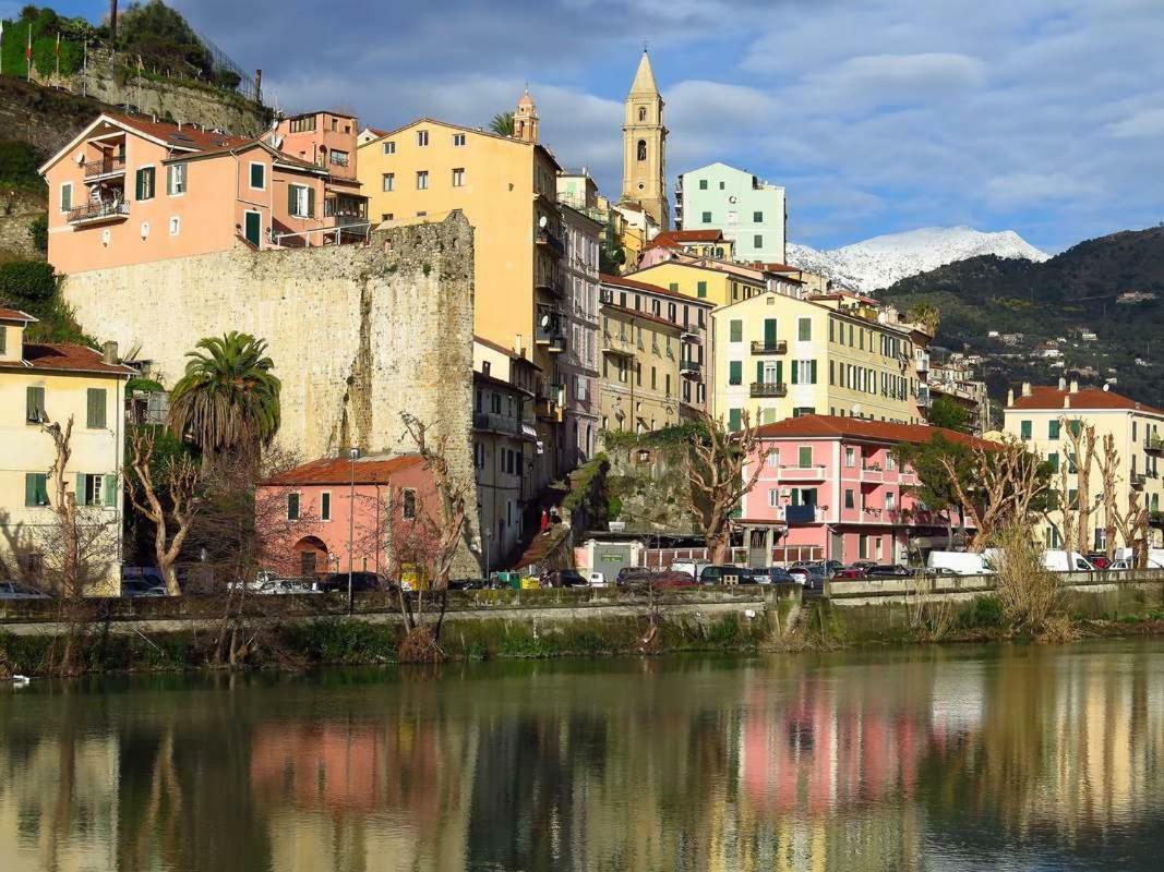 Il Casotto Del Nonno Apartment Ventimiglia Luaran gambar